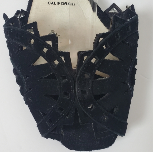 JEFFREY CAMPBELL Picado Laser Cut Sandals - Picture 9 of 12
